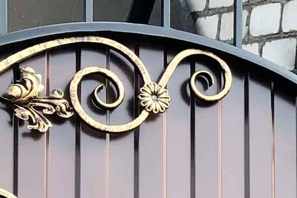 Ворота в Буда-Кошелево